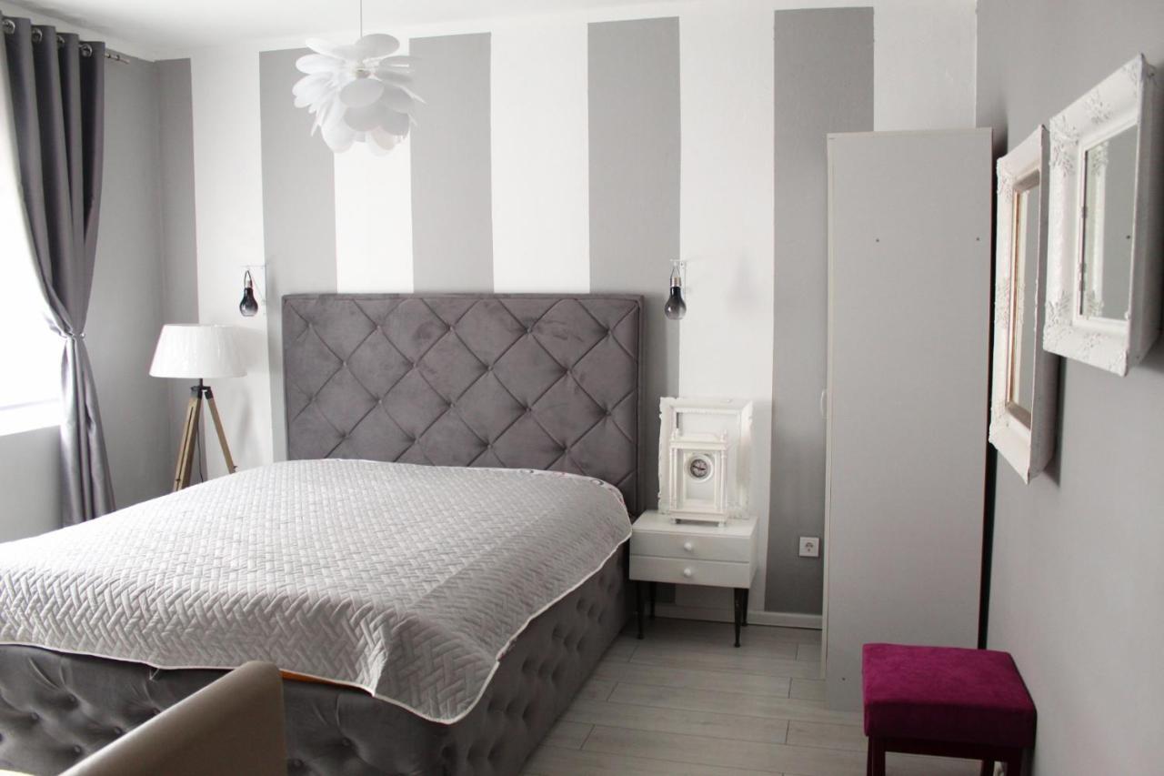 La Rose Apartment Cetinje Ngoại thất bức ảnh